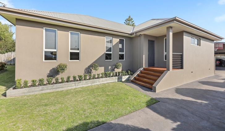 9 William Street, Newborough, VIC, 3825 - Image 1