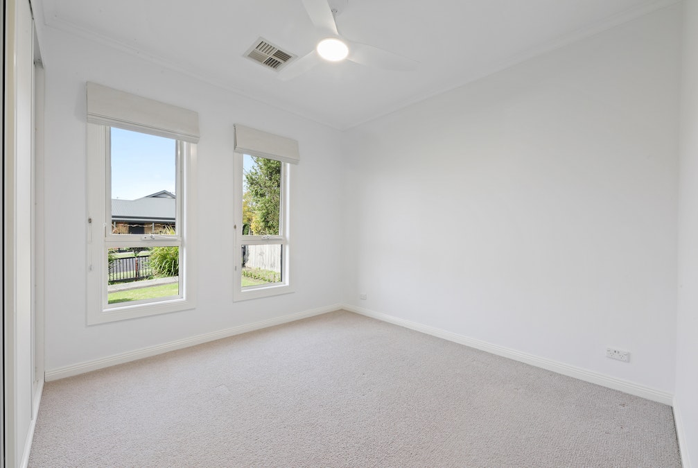 9 William Street, Newborough, VIC, 3825 - Image 10