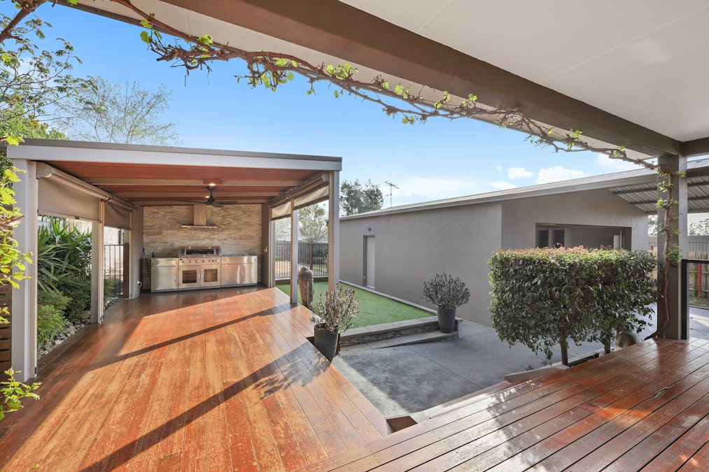 9 William Street, Newborough, VIC, 3825 - Image 3