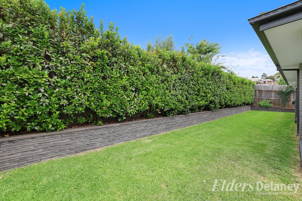 42 Timbertop Crescent, Drouin, VIC, 3818 - Image 24