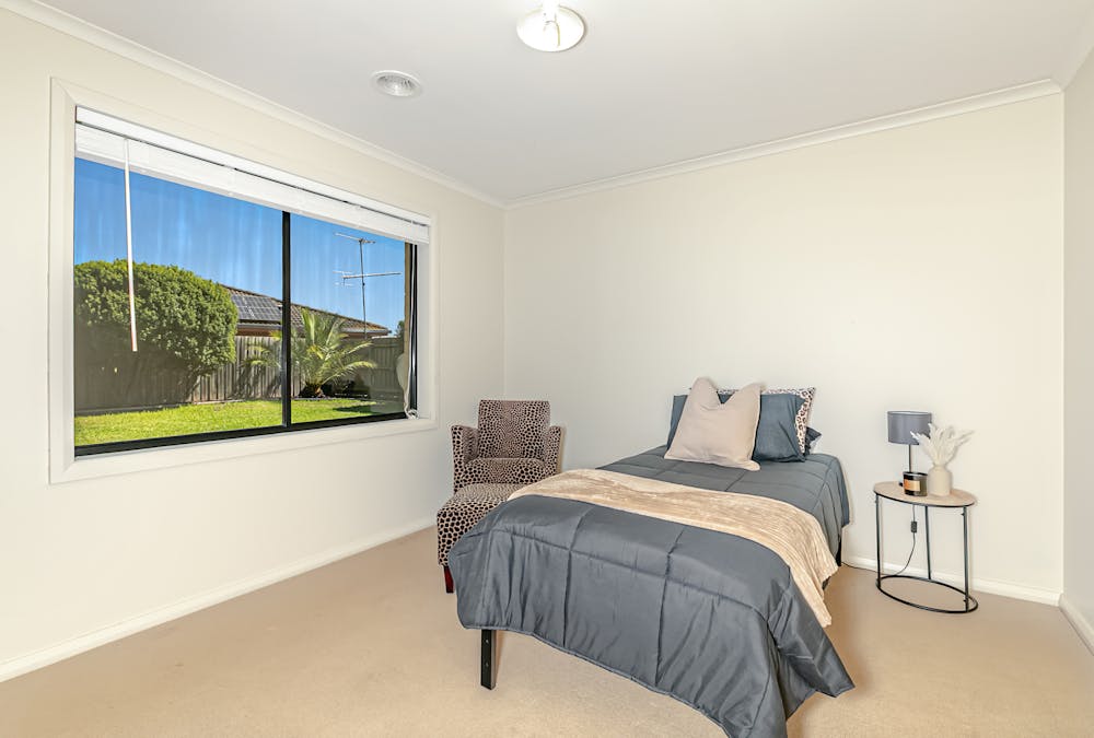 6 Crombe Court, Newborough, VIC, 3825 - Image 5