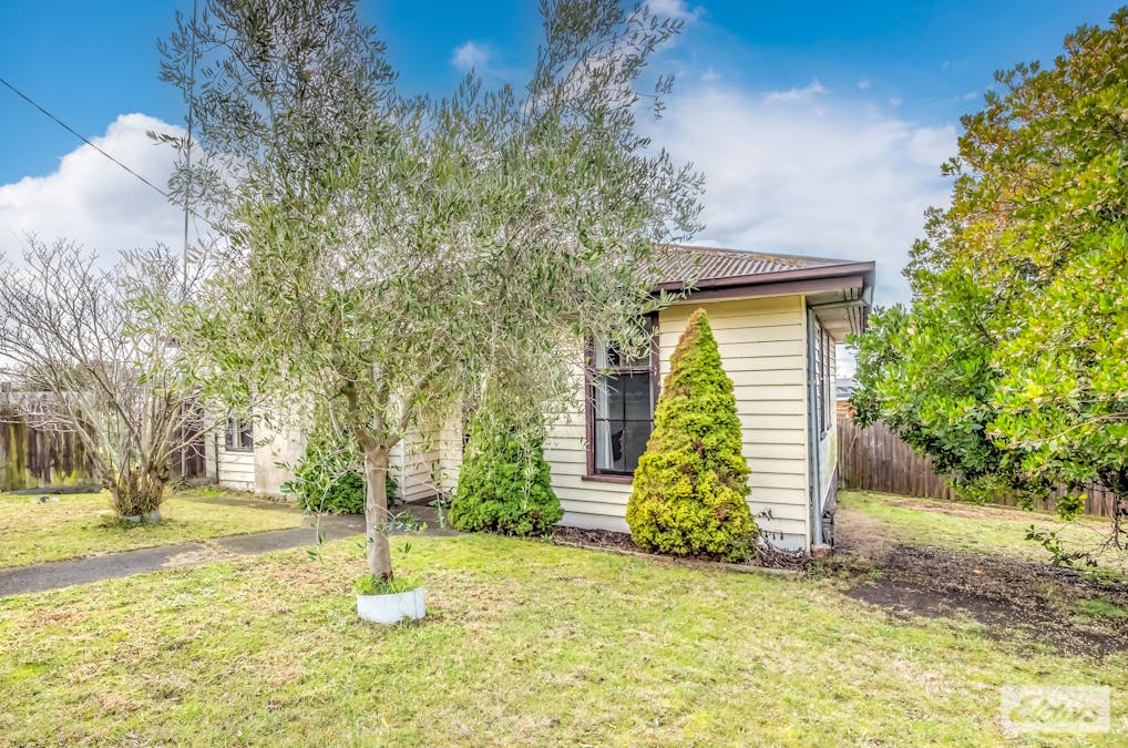2 Auchterlonie Street, Morwell, VIC, 3840 - Image 2
