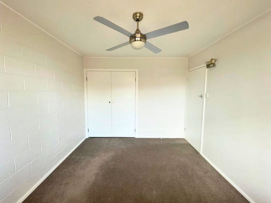 2/17 Balfour Street, Newborough, VIC, 3825 - Image 5