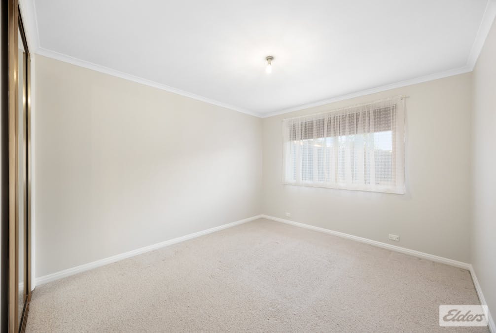 2 Glendalough Close, Warragul, VIC, 3820 - Image 8