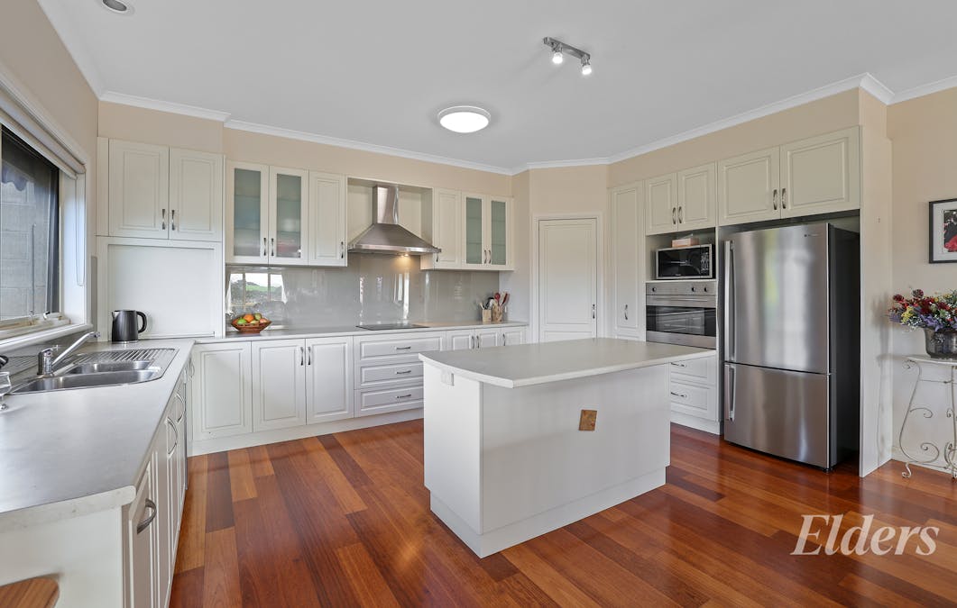 50 Walker Drive, Drouin, VIC, 3818 - Image 10