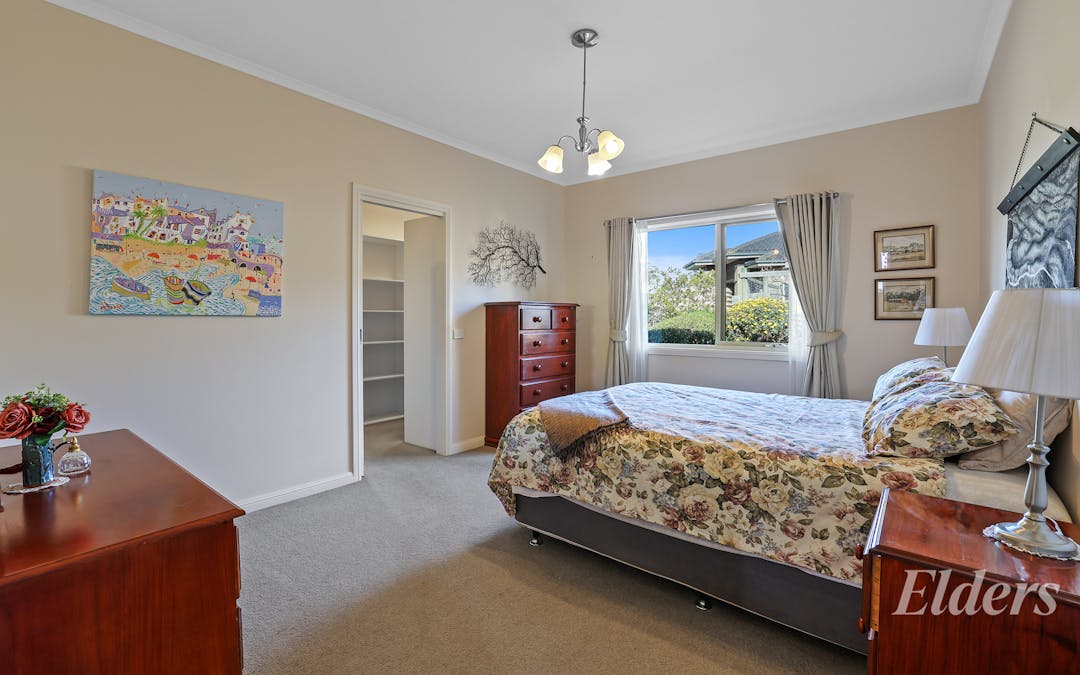 50 Walker Drive, Drouin, VIC, 3818 - Image 13