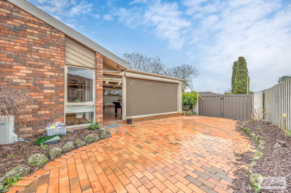 2 Banksia Street, Newborough, VIC, 3825 - Image 17