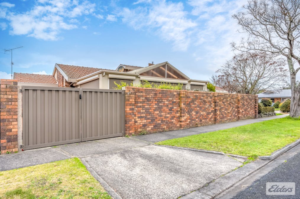 2 Banksia Street, Newborough, VIC, 3825 - Image 18