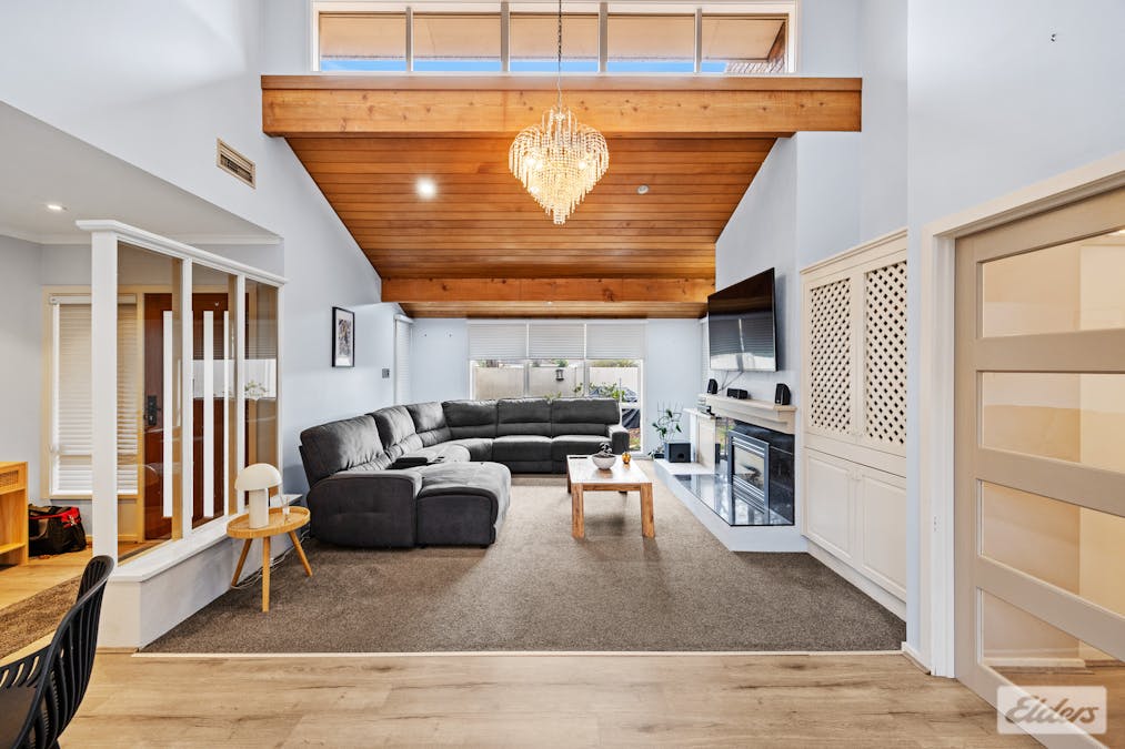 2 Banksia Street, Newborough, VIC, 3825 - Image 5