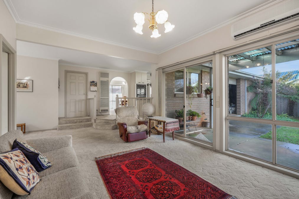 14 Eade Avenue, Warragul, VIC, 3820 - Image 11