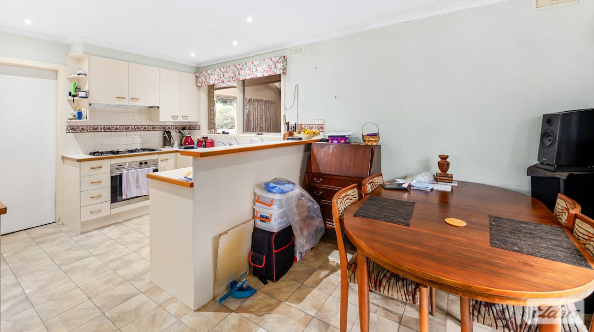 10-12 Paterson Street, Drouin East, VIC, 3818 - Image 4