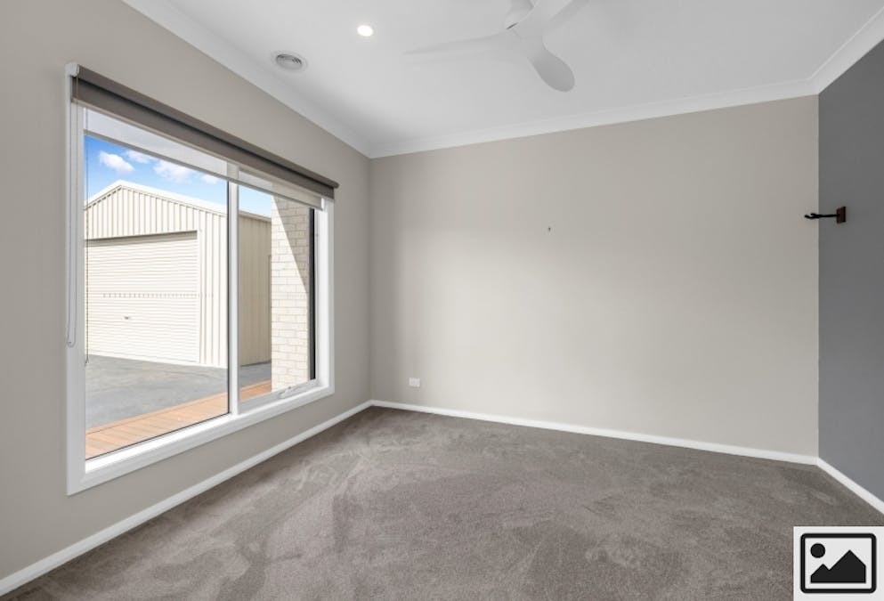 14B Charles Street, Koo Wee Rup, VIC, 3981 - Image 3