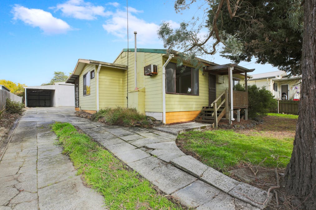 3 Mardan Street, Newborough, VIC, 3825 - Image 2