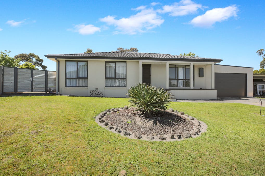 6 Bunyarra Court, Churchill, VIC, 3842 - Image 1