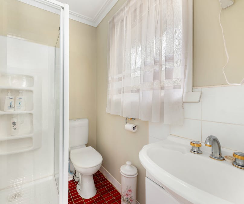 42 Northern Avenue, Newborough, VIC, 3825 - Image 6