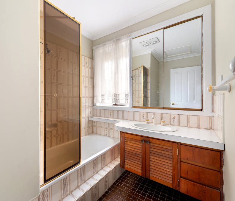 42 Northern Avenue, Newborough, VIC, 3825 - Image 9