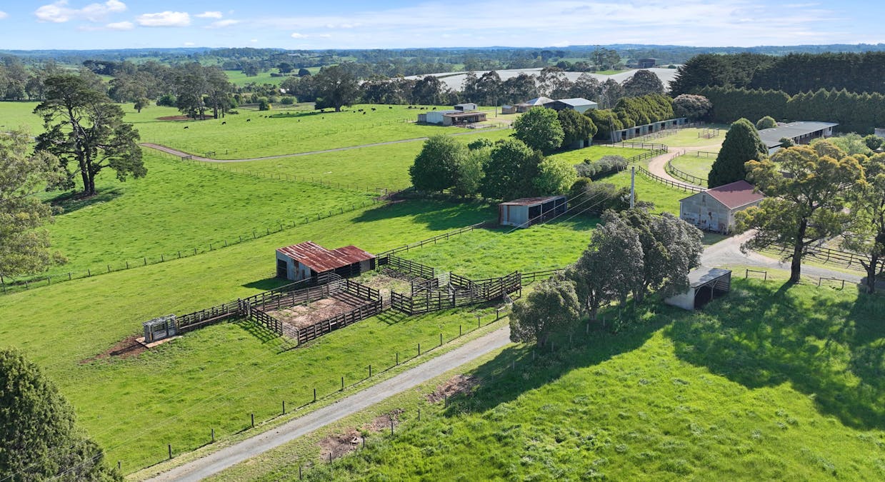 Address upon request - Image 18