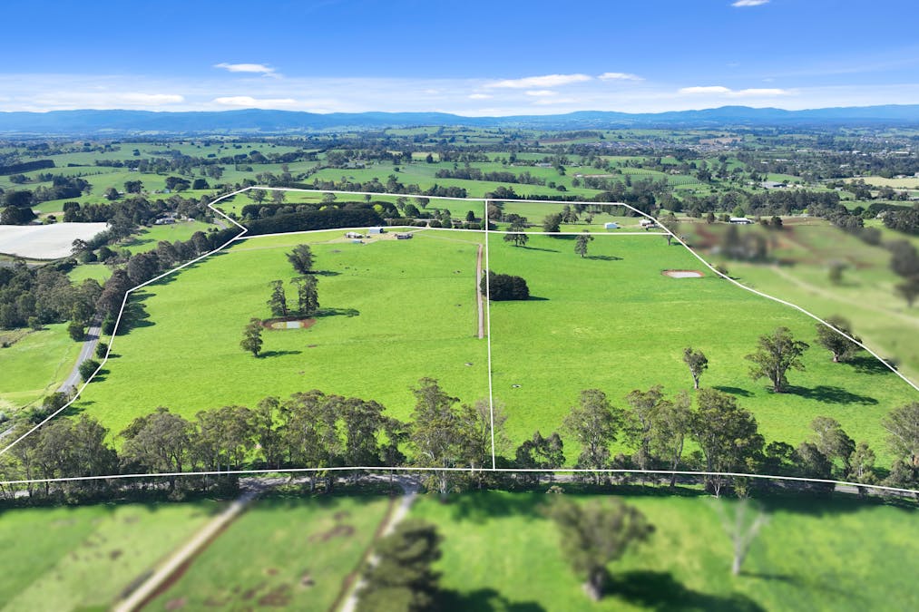 Address upon request - Image 32