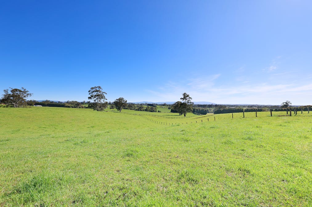 Address upon request - Image 22