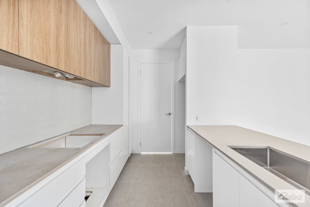 1&2/5 Banksia Street, Warragul, VIC, 3820 - Image 6