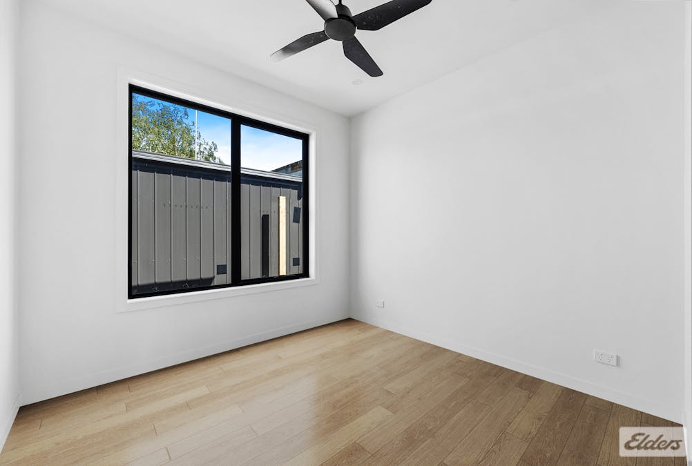 1&2/5 Banksia Street, Warragul, VIC, 3820 - Image 13