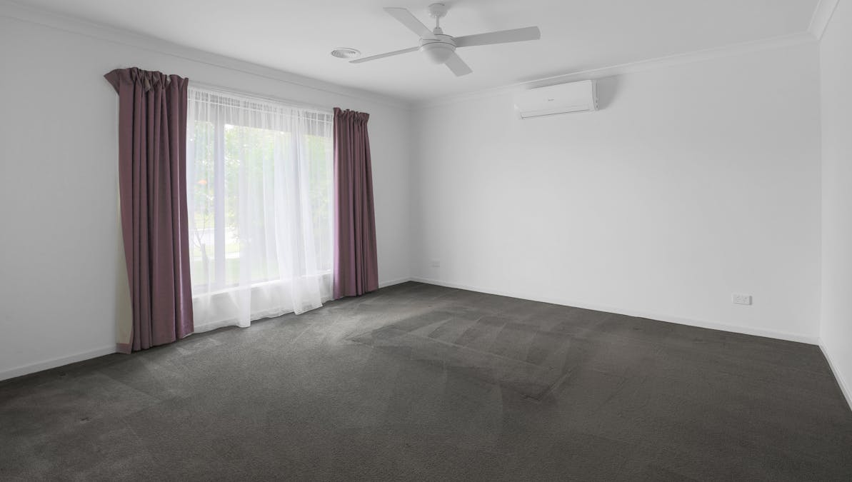 18 Arapiles Drive, Moe, VIC, 3825 - Image 5