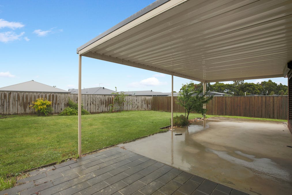 18 Arapiles Drive, Moe, VIC, 3825 - Image 9