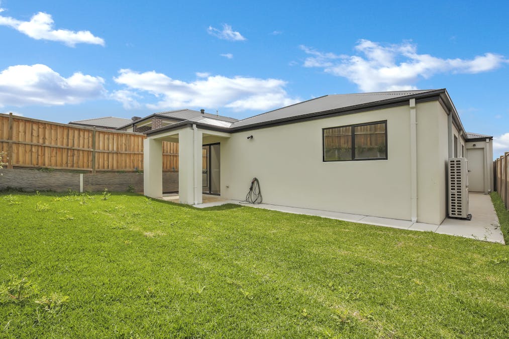 26 Mapleton Avenue, Warragul, VIC, 3820 - Image 10
