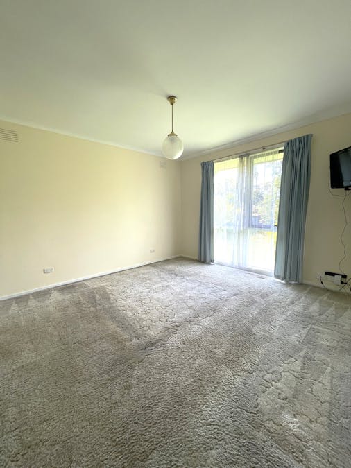 42 Northern Avenue, Newborough, VIC, 3825 - Image 6