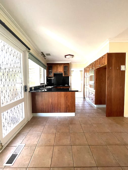 42 Northern Avenue, Newborough, VIC, 3825 - Image 3