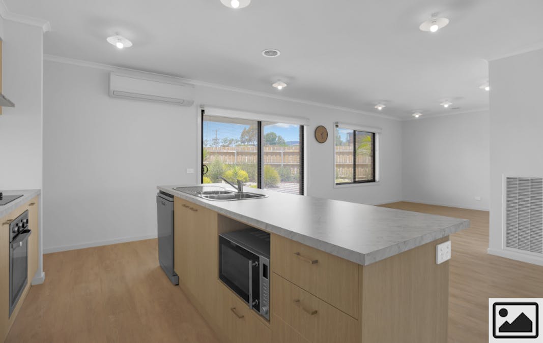 1 Aurora Drive, Moe, VIC, 3825 - Image 6