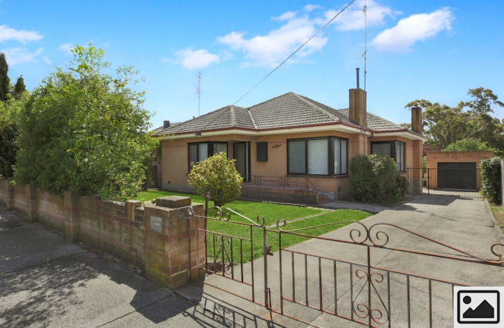 69A Chamberlain, Newborough, VIC, 3825