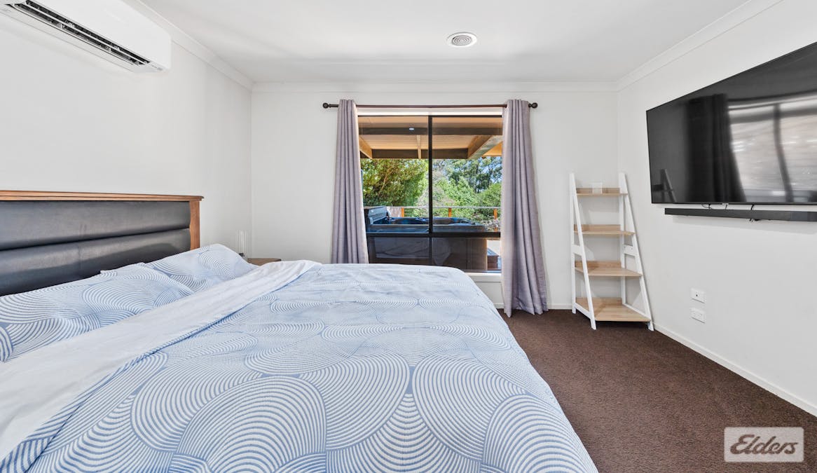 26 Longwarry Road, Drouin, VIC, 3818 - Image 11