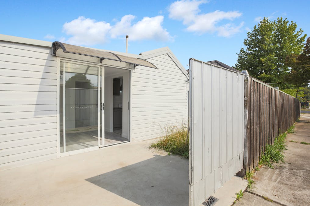 67A Hennessey Street, Moe, VIC, 3825 - Image 2