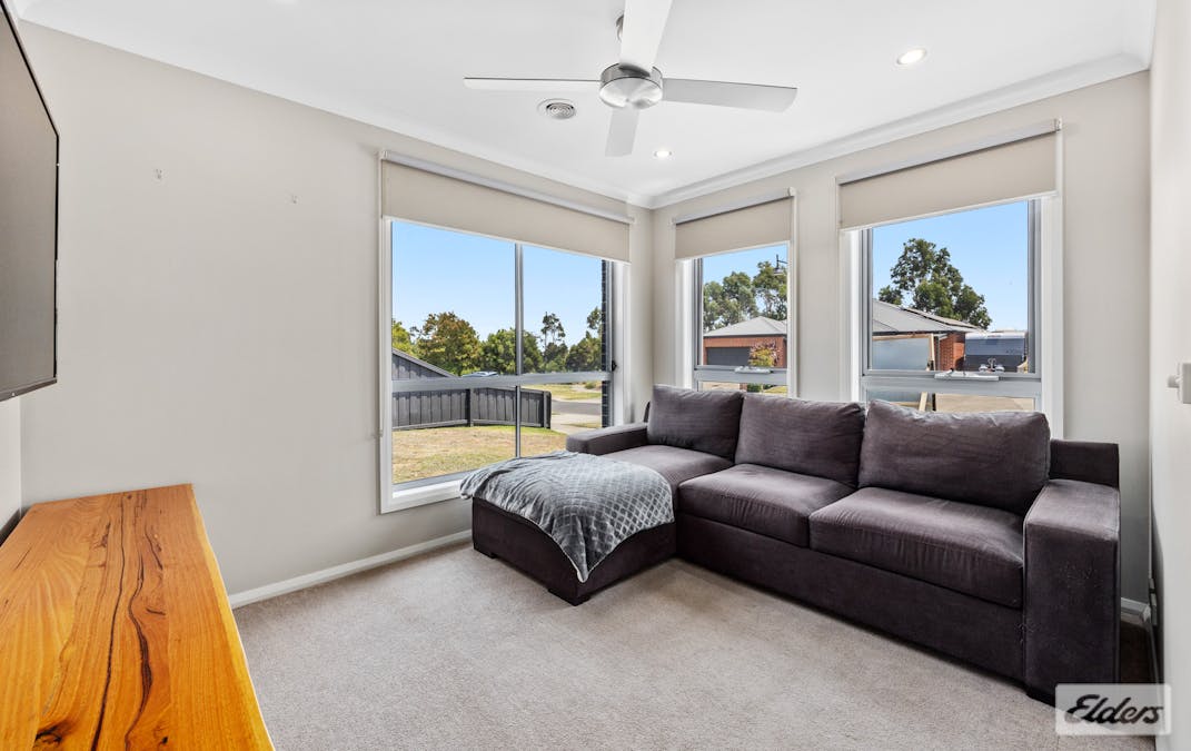 10 Avoca Place, Moe, VIC, 3825 - Image 11