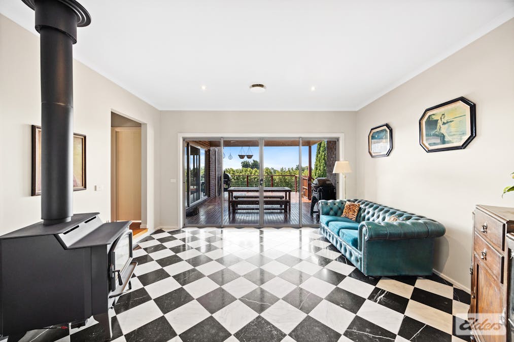 2 Billingsley Court, Moe, VIC, 3825 - Image 3