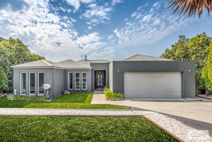 2 Billingsley Court, Moe, VIC, 3825 - Image 1