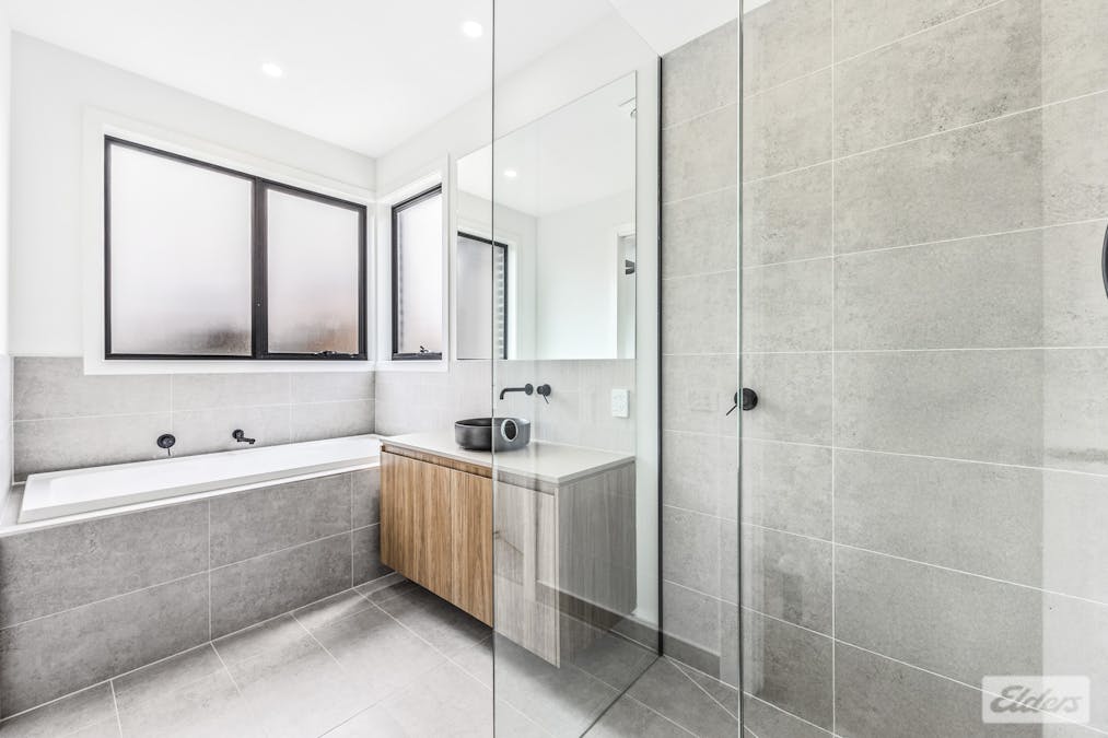 2/5 Banksia Street, Warragul, VIC, 3820 - Image 8