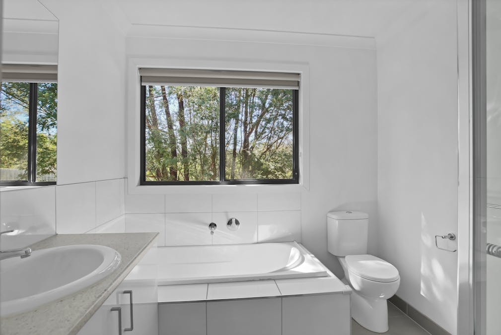 7 Omaru Court, Churchill, VIC, 3842 - Image 7