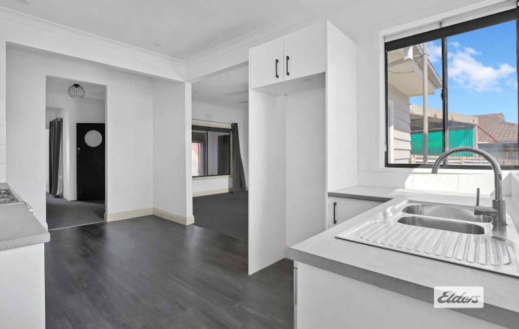 16 Trent Street, Newborough, VIC, 3825 - Image 4