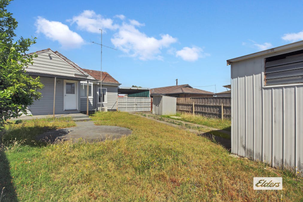 16 Trent Street, Newborough, VIC, 3825 - Image 9
