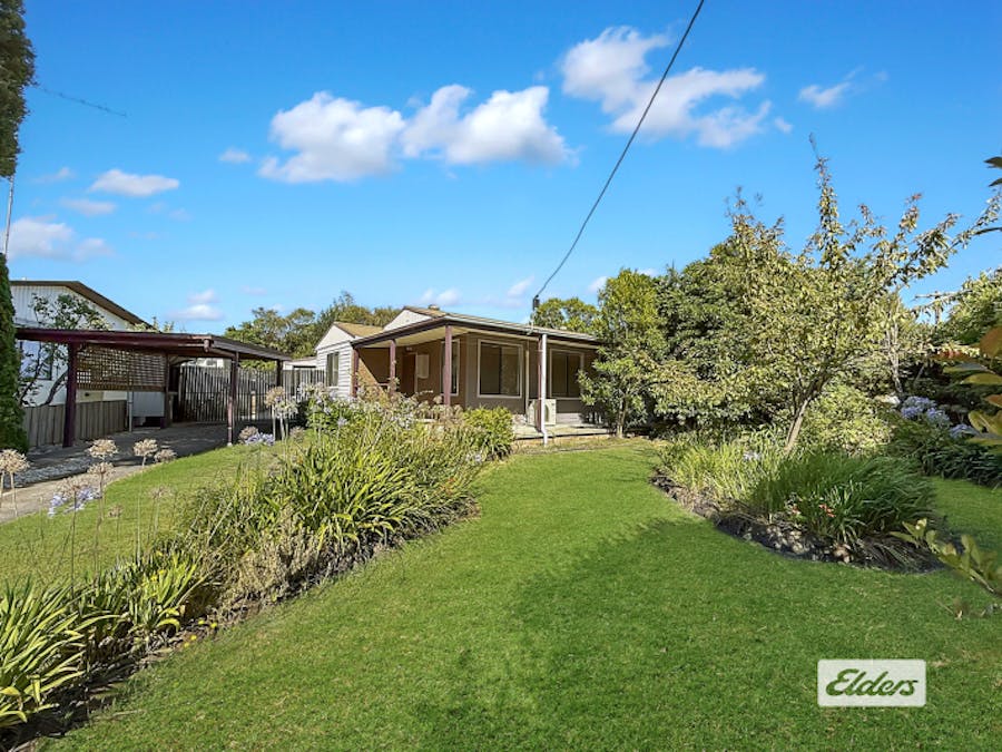 42 Eastern Ave, Newborough, VIC, 3825 - Image 1