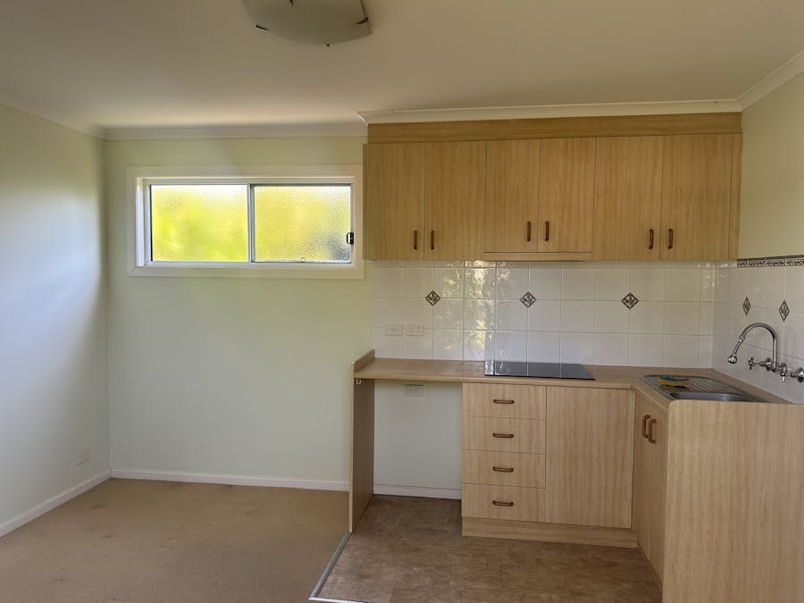 14A Eade Ave, Warragul, VIC, 3820 - Image 2