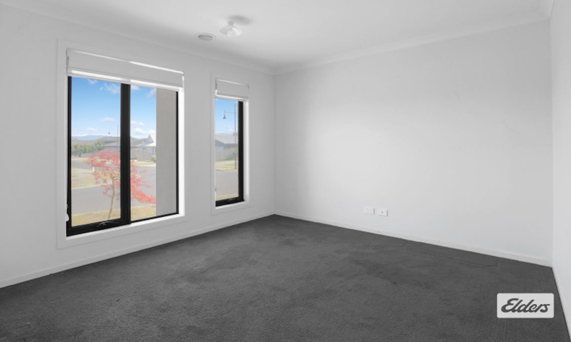 6 Salamanca Street, Moe, VIC, 3825 - Image 2