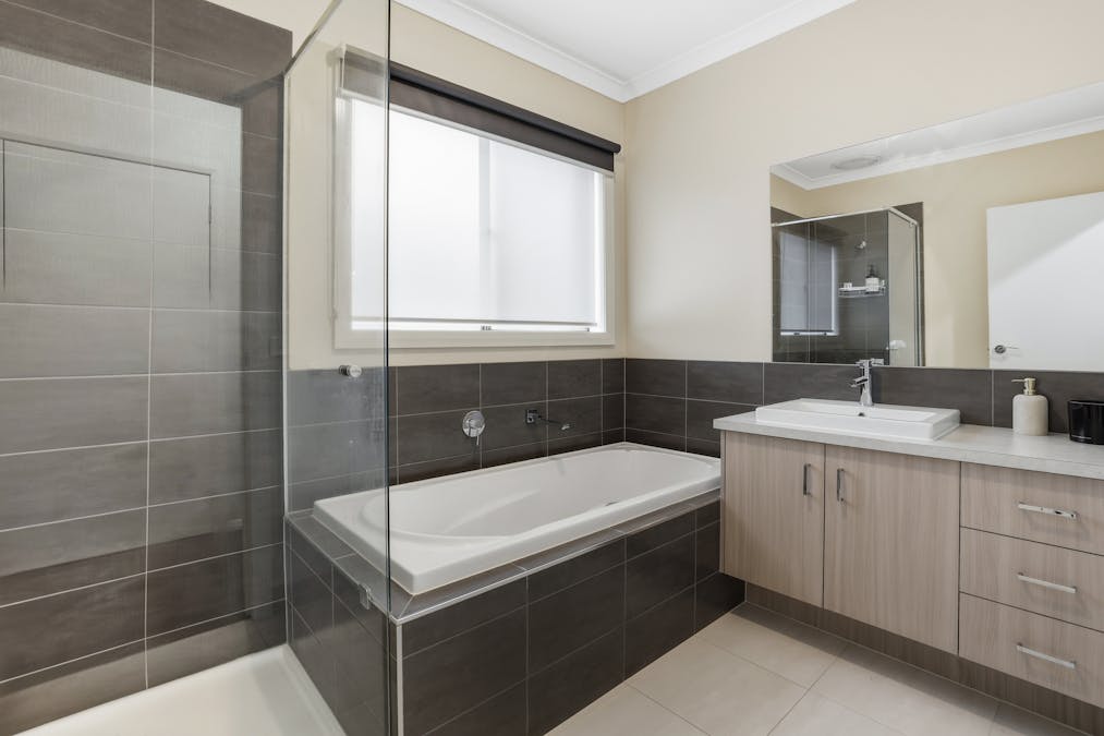 116 Mills Road, Warragul, VIC, 3820 - Image 13