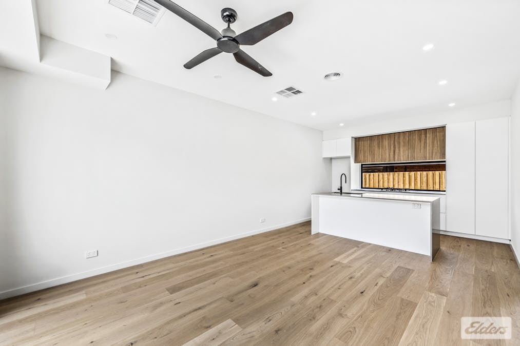 2/5 Banksia Street, Warragul, VIC, 3820 - Image 4