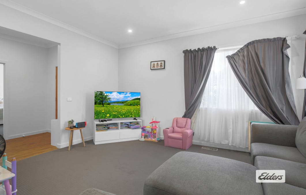 27 Murray Road, Newborough, VIC, 3825 - Image 4