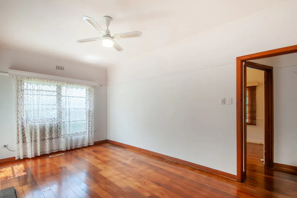 18 Centre Ave, Warragul, VIC, 3820 - Image 4