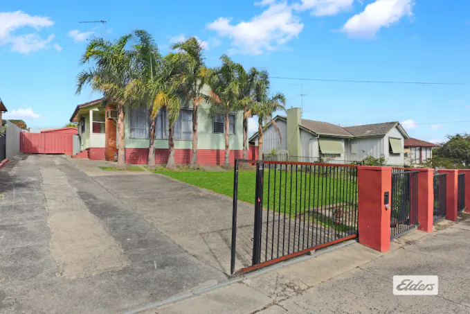 18 Canberra Street, Moe, VIC, 3825 - Image 1