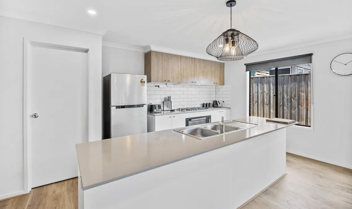 48 Grampians Drive, Moe, VIC, 3825 - Image 5